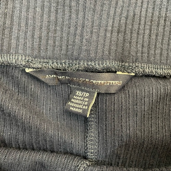 NWOT American Eagle Navy Semi Sheer Ribbed Leggings - Picture 2 of 7